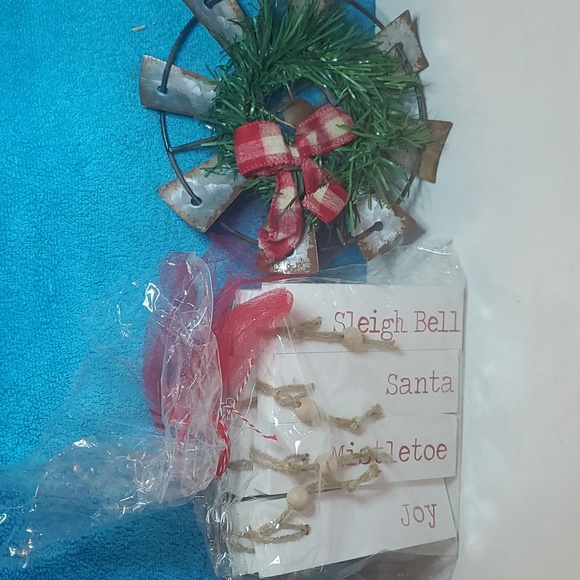 Rustic Farmhouse Christmas Ornament Set 9 pieces total! - Picture 5 of 8